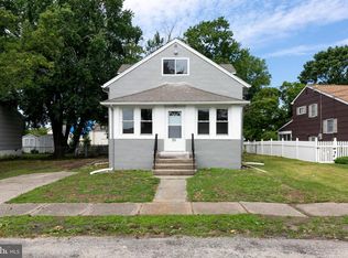 33 Knight Ave, Clementon, NJ 08021