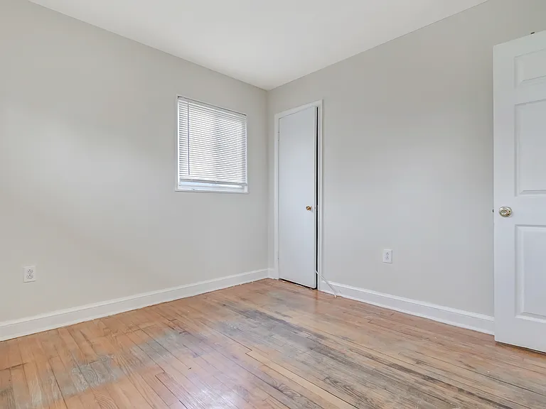 4905 Whitfield Chapel Rd — Photo 17