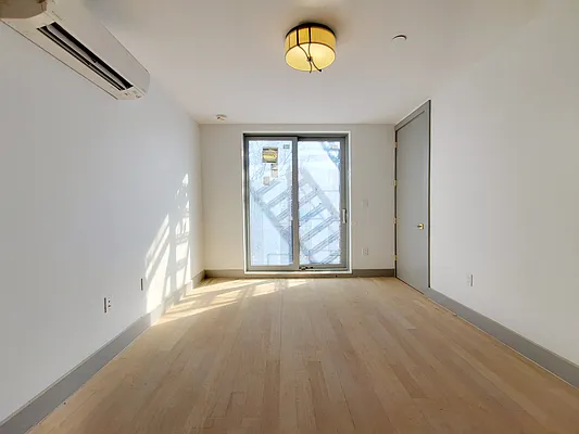 Rented by Sunshine Management Group, LLC | media 12