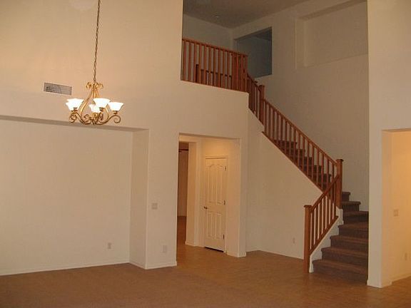 3rd image of 4091 E Ravenswood Dr