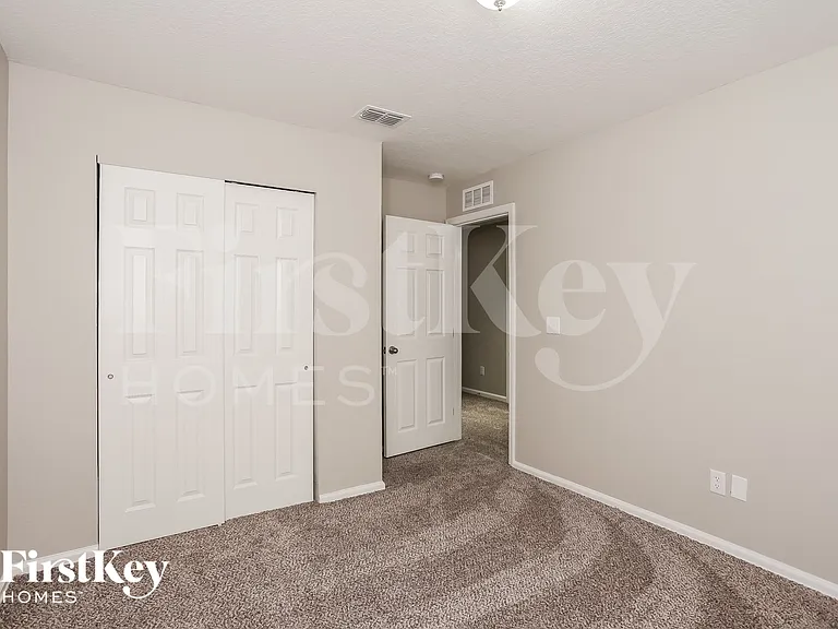 8303 Thor St — Photo 11