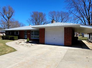 5360 Milestone Dr, Rockford, IL 61109