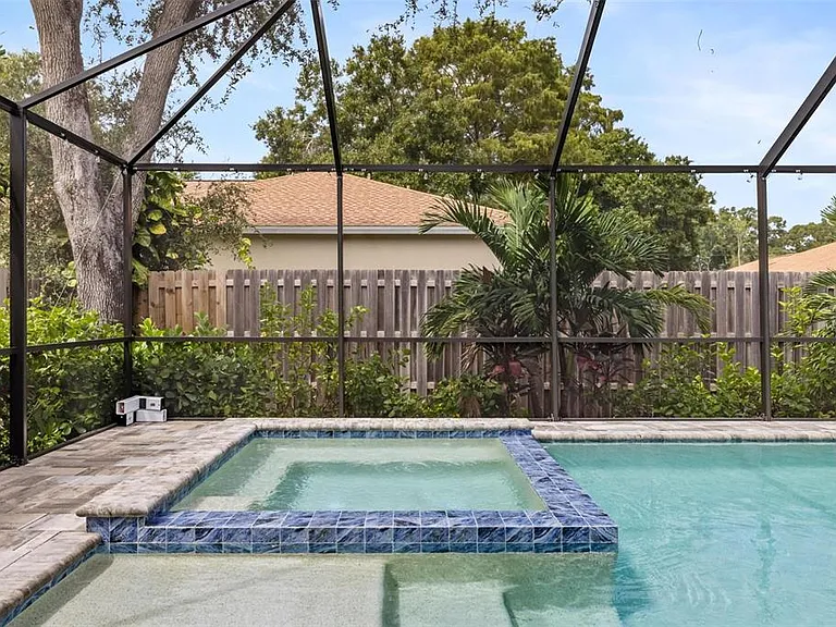 4360 Iola Dr — Photo 36