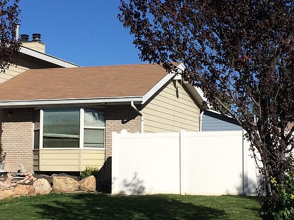 4th image of 3949 S Hawkeye Dr