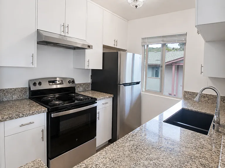 8290 Echo Dell Rd — Photo 4