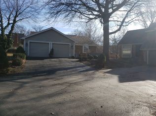 12407 W 82nd Ter, Lenexa, KS 66215
