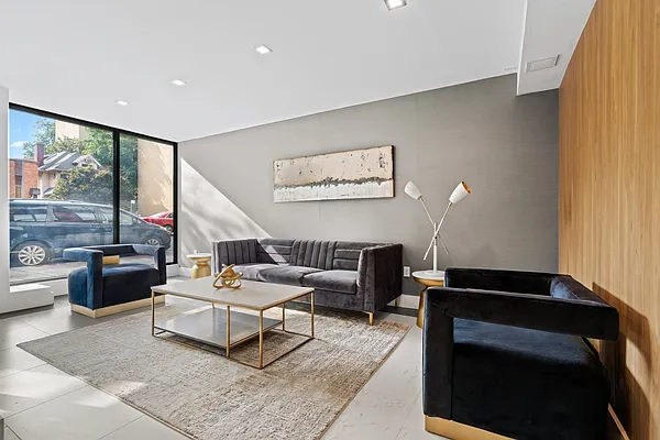 Rented by Compass | media 9