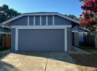 5521 Coral Creek Way, Elk Grove, CA 95758