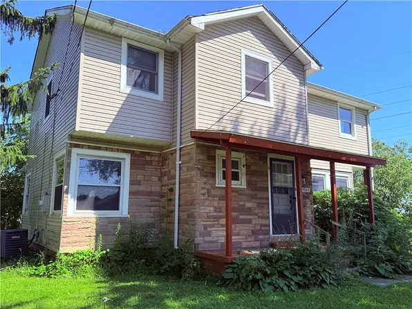 5945 Ward Rd, Sanborn, NY 14132
