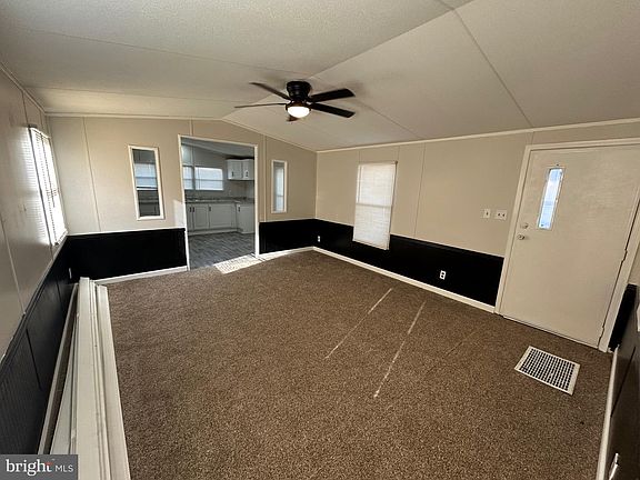 5th image of 1446 Gibson Rd