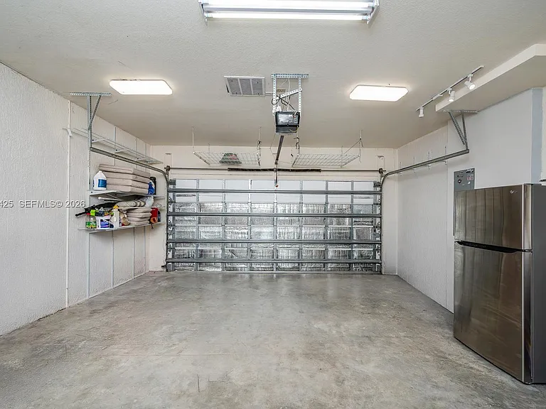 25006 SW 118th Ave — Photo 41