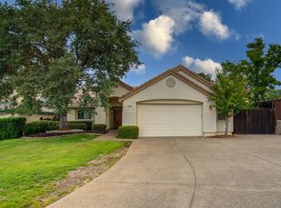 100 Laquart Ct, Folsom, CA 95630