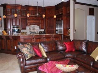 5156 W Shore Dr, New Port Richey, FL 34652