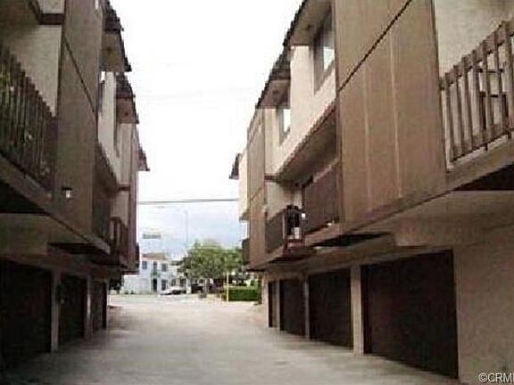 2nd image of 214 N Atlantic Blvd APT B