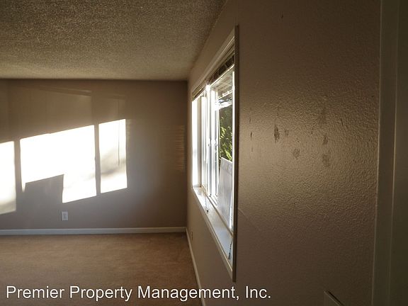 3rd image of 11902 SE 5th St