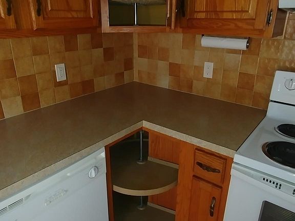 Corner Cabinets Swing Shelving