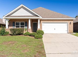 7825 Barrington Ln, Daphne, AL 36526