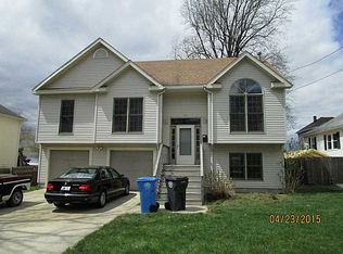 52 Lark Ave, Cranston, RI 02920