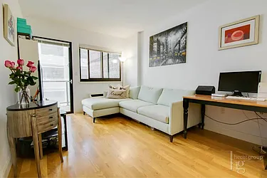 Rented by Hecht Group