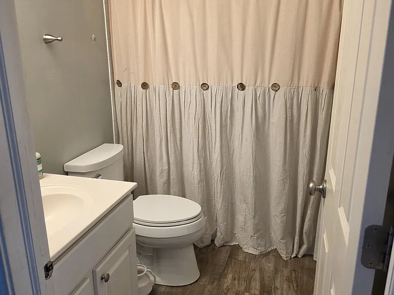 84 Woodview Ct — Photo 11