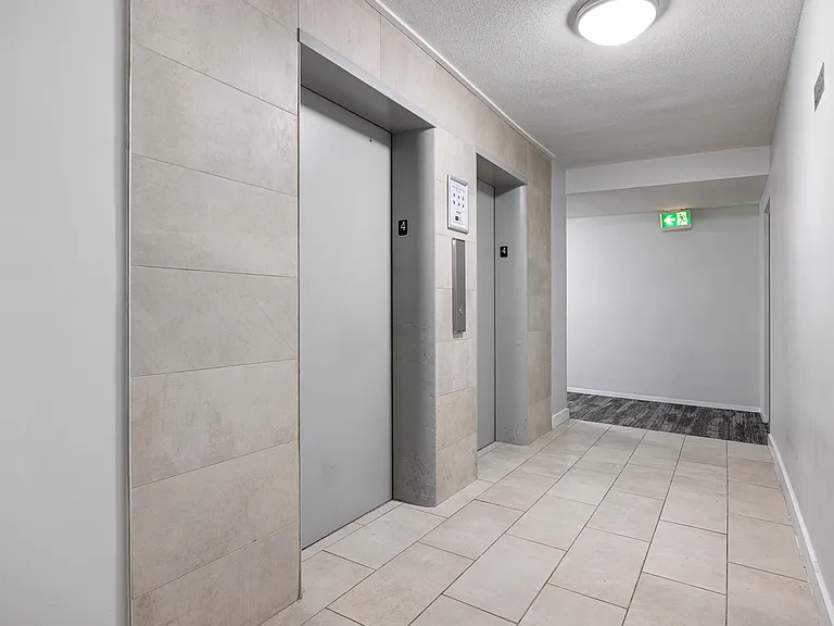 27 Vanier Dr — Photo 12