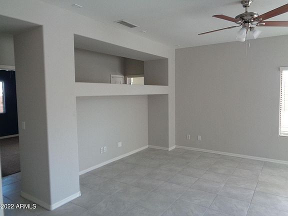 3rd image of 42193 W Ramona St