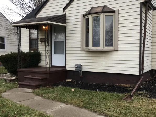14989 Lincoln Ave, Eastpointe, MI 48021