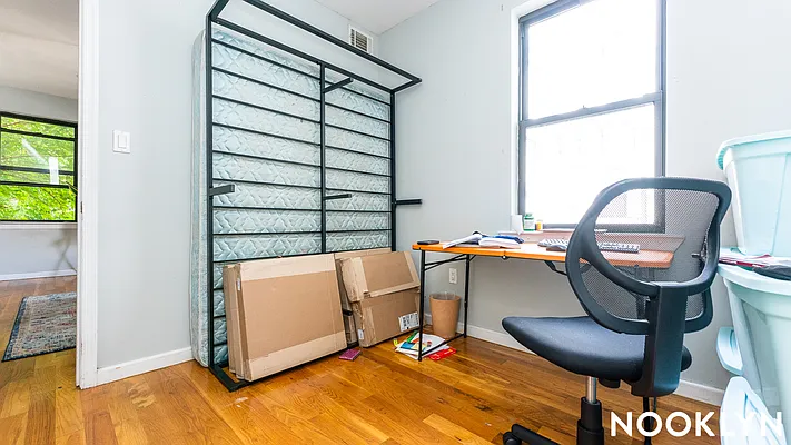 Rented by Nooklyn NYC LLC | media 8