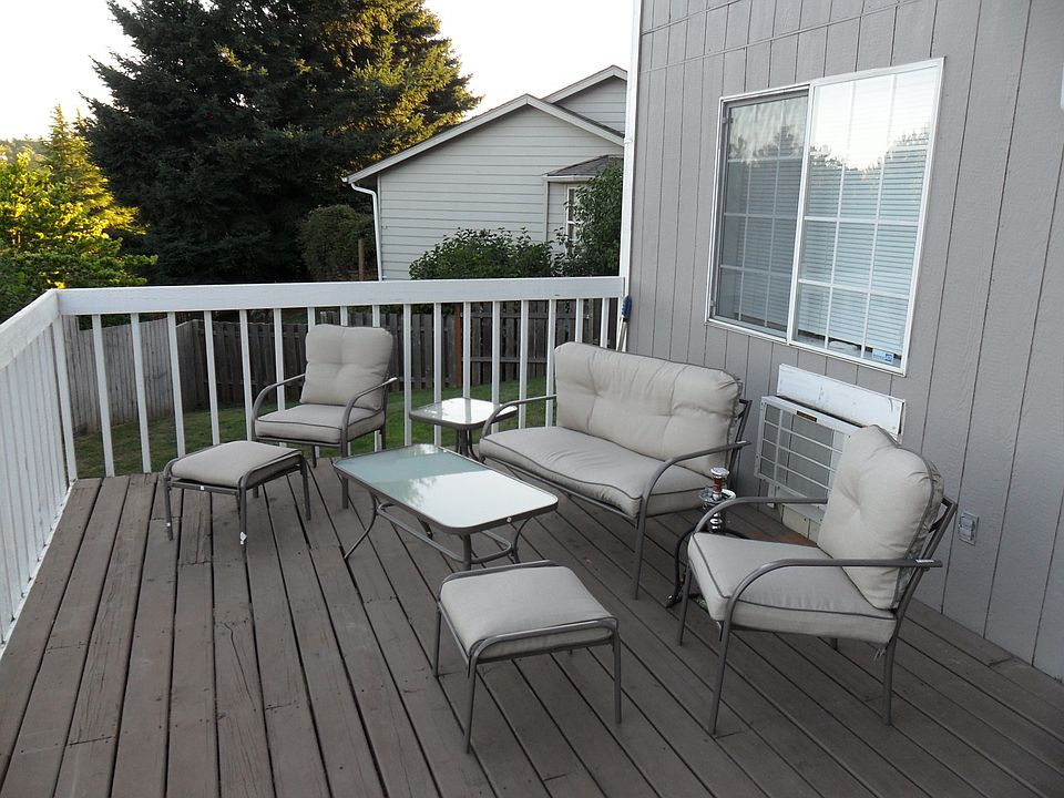 2nd image of 5207 Jones Rd SE