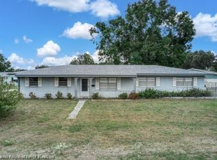 1221 Forest Rd, Sebring, FL 33872