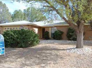 846 Broken Arrow Rd, Roswell, NM 88201