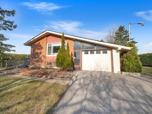 3741 Lockhart Rd, Clarington, ON L0B 1M0