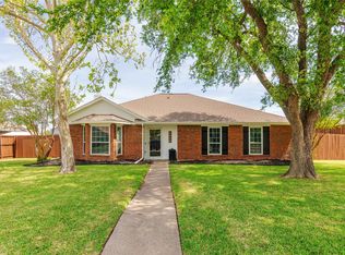 4826 Orchard Dr, Sachse, TX 75048