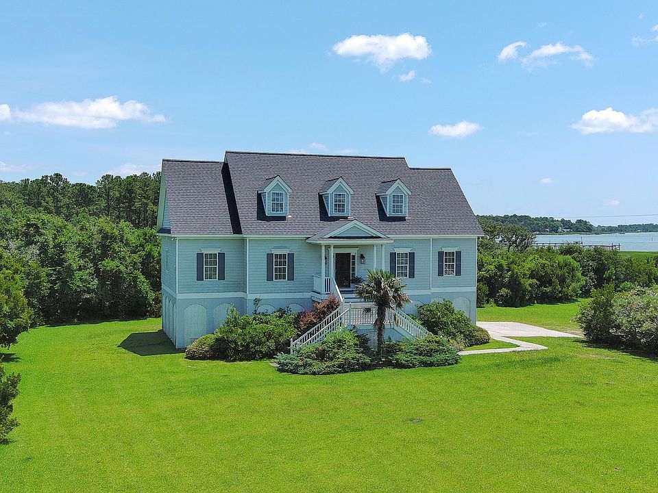 1st image of 255 Oak Road