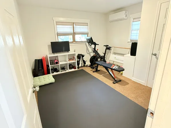 405 Park Dr, Phoenixville, PA 19460