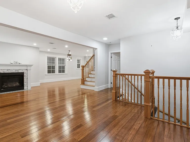 318 Concord Ave #318 — Photo 53