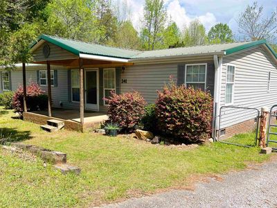 241 Tabor Woods Rd, Pickens, SC, 29671