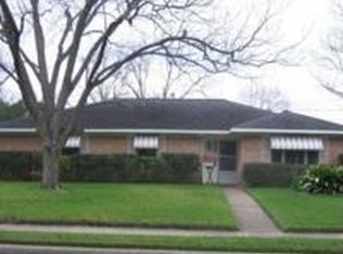 7302 Troulon Dr, Houston, TX 77074