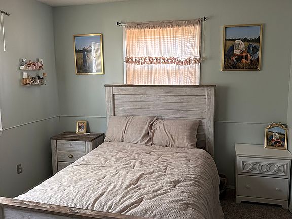 5th image of 524 Meadowbrook Ct