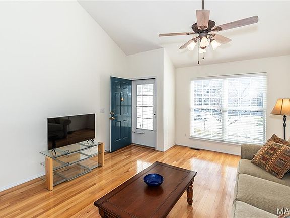 5th image of 1007 Arbor Pointe Dr