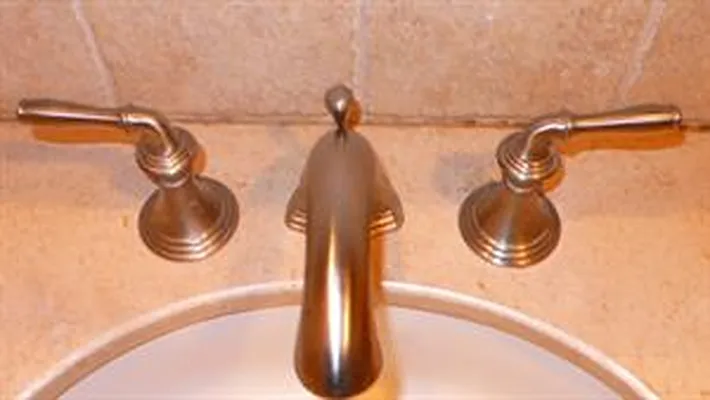 Rented by Douglas Elliman | media 16