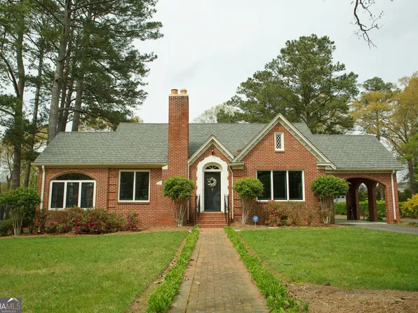 10 Robin St NW, Rome, GA 30165
