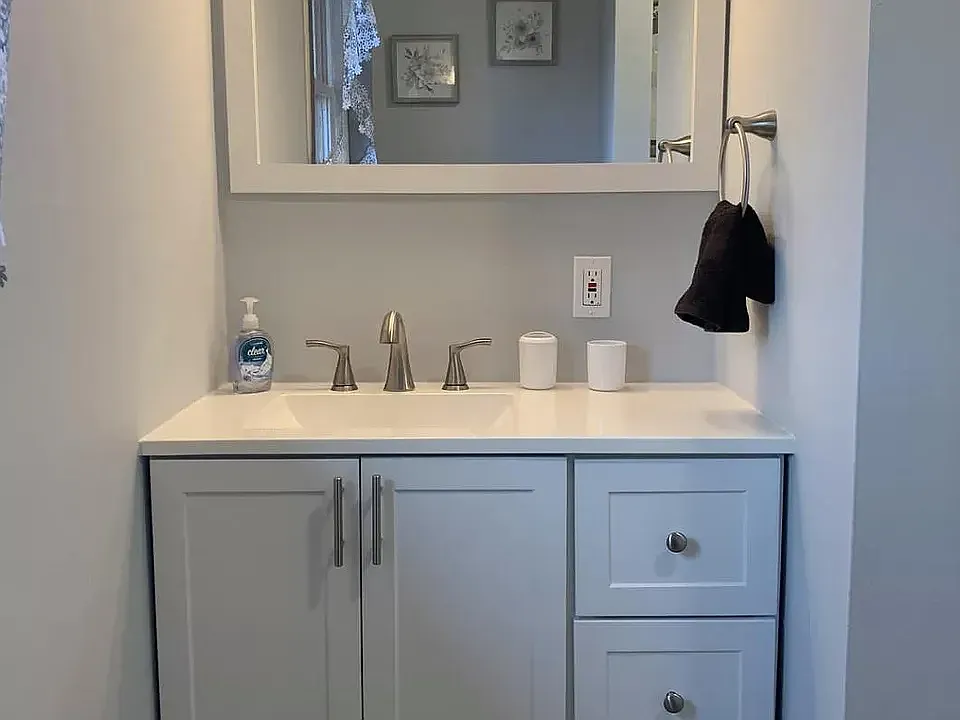 3 bed, 1.5 bath, 1250 sqft, $1,850 — Photo 3