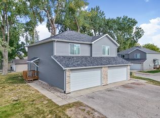 906 Delaware Ave UNIT A, Ames, IA 50014