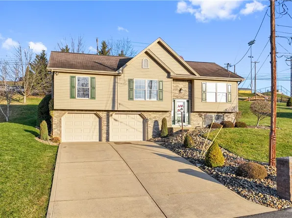 216 Pleasant Valley Blvd, Rostraver Township, PA 15012