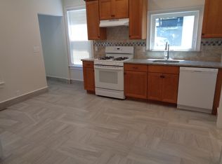 98 Appleton St, Arlington, MA 02476