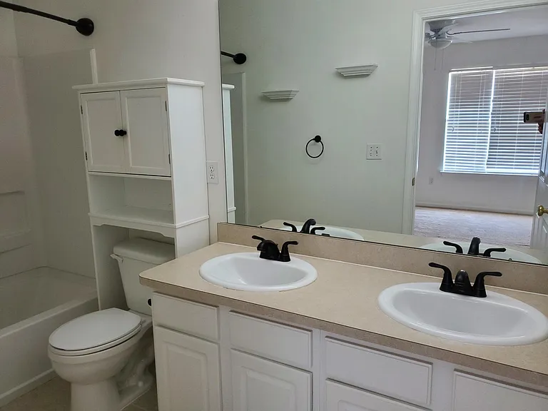 645 Cherry Orchard Rd — Photo 18