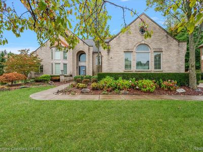 37907 Turnberry Ct, Farmington Hills, MI, 48331