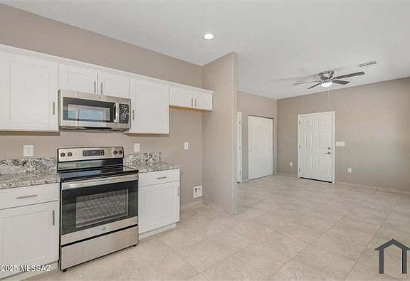 2nd image of 5978 S Stewart Blvd #2