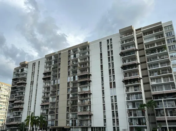 Jardines Metropolitano 2 Calle Galileo #361-11D, San Juan, PR 00927